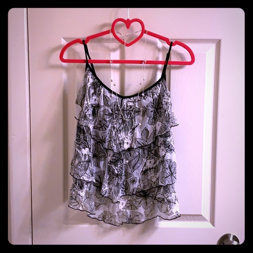 Three tiered black & white floral hi-lo lace tank
